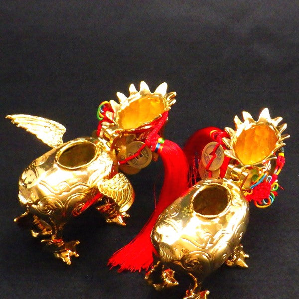 金彩雌雄貔貅(ヒキュウ)(一対)●風水五帝古銭(赤)×2個付●牛鈴(ミニ)×2個付