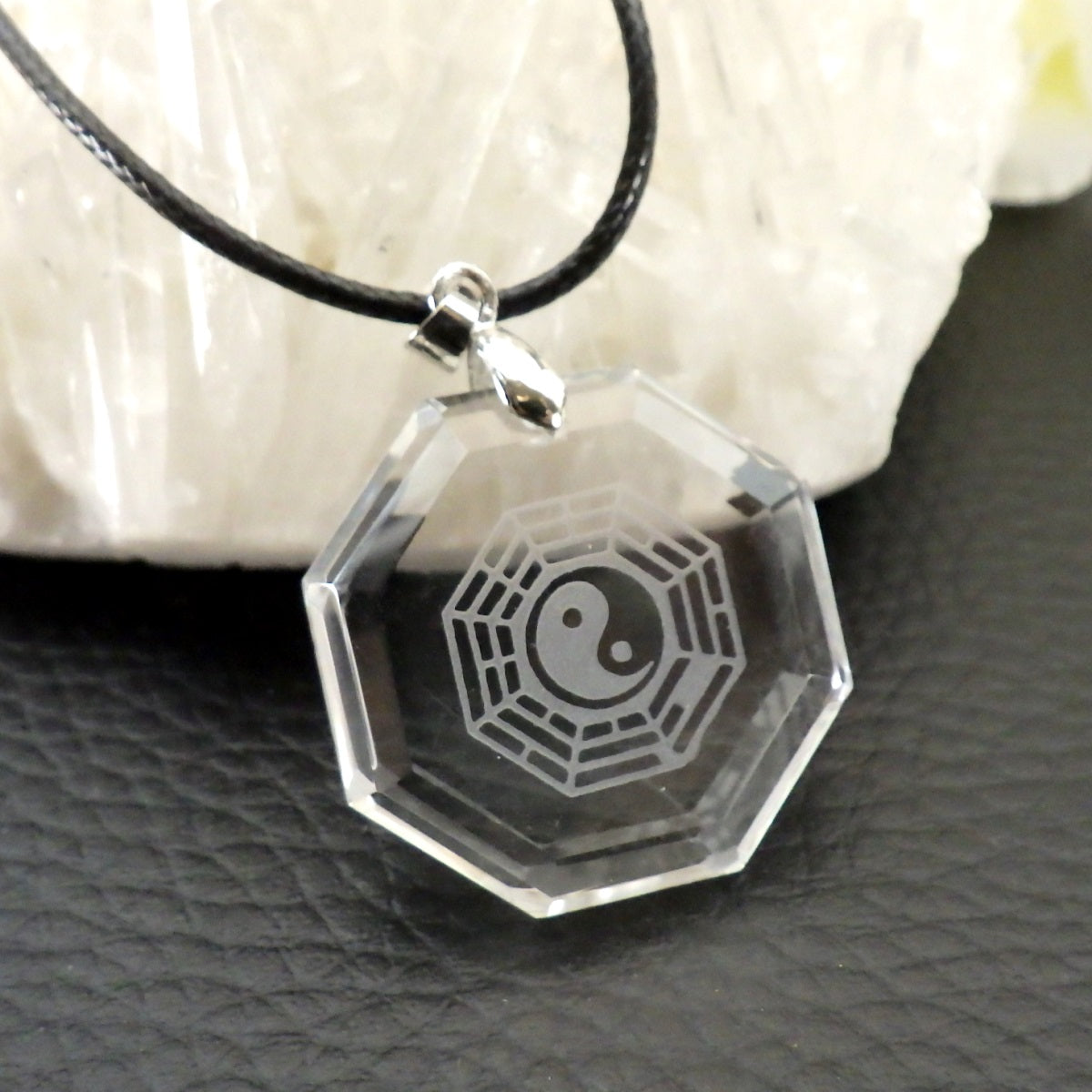 天然水晶 八卦太極ネックレス – 株式会社廣友オンラインショップ