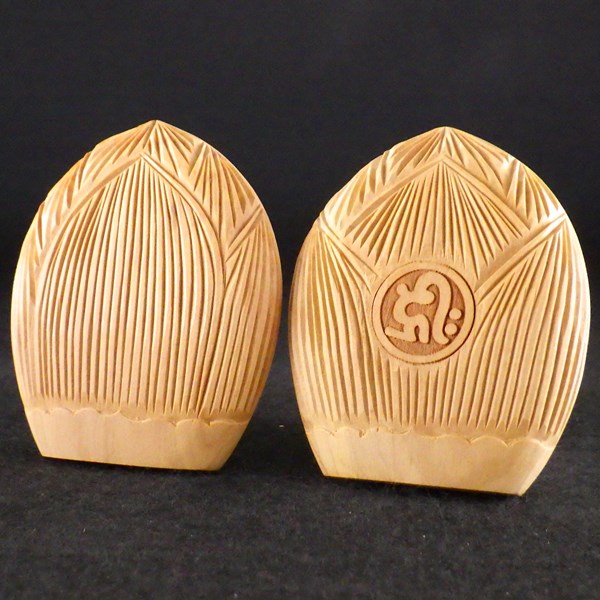 白檀香合仏 開運十二支御守本尊(子(ねずみ・ネズミ・鼠) 千手観世音菩薩)●金色巾着付