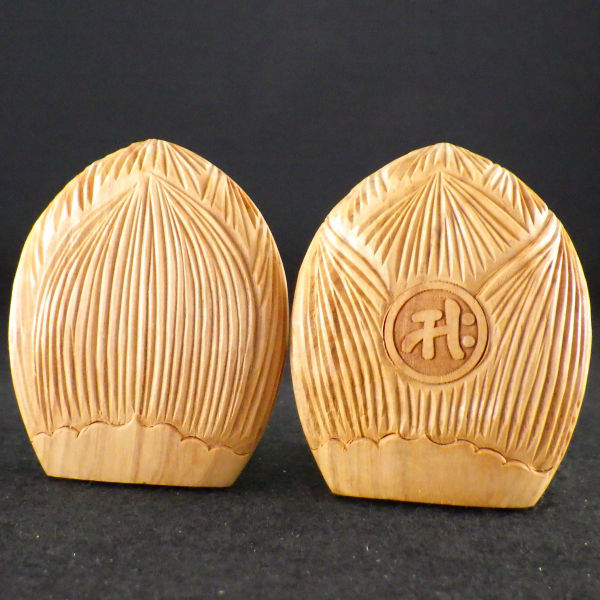 白檀香合仏 開運十二支御守本尊(午(うま・ウマ・馬) 勢至菩薩)●金色巾着付