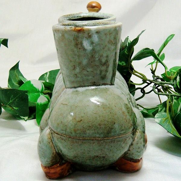 多足多福(いもむし)くん