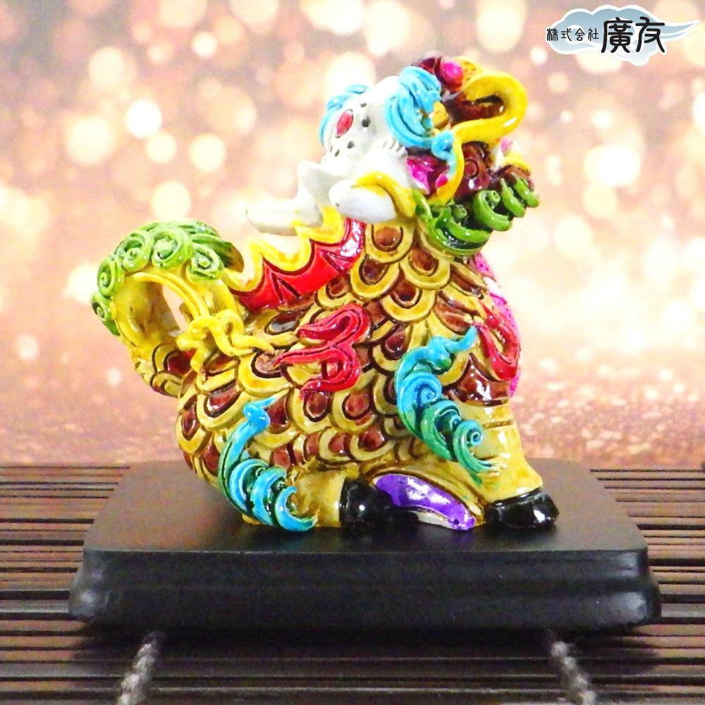 樹脂製ラッキーカラー麒麟獣瑞(ミニ)台座付き