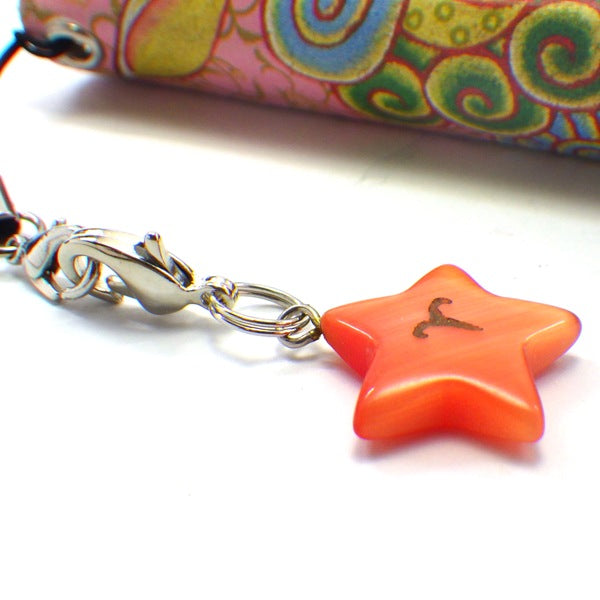 星座別ラッキーカラー「星型ストラップ」おひつじ座 (ひも製ストラップ付き)