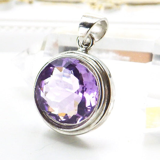 アメジストカット ペンダントトップ 5.3g 現品限り