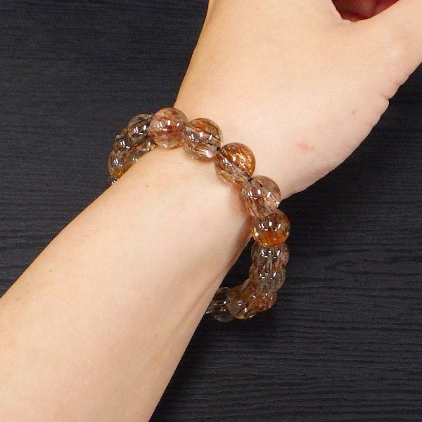 AAAA級マイカインクォーツブレスレット11mm【高級ケース付き】