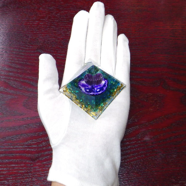 オルゴナイト 24タイプ 黒色敷布付き