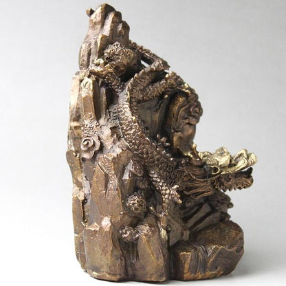 銅製「金龍下山」