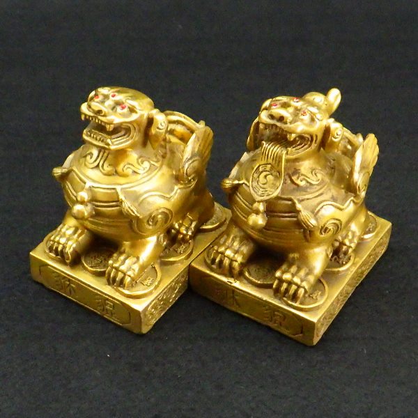 財運　金運上昇　貔貅　雌雄一対 Amazon.co.jp: ヒキュウ 貔貅 ひきゅう 雄雌セット 一対 銅製 風水