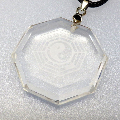 天然水晶 八卦太極ネックレス