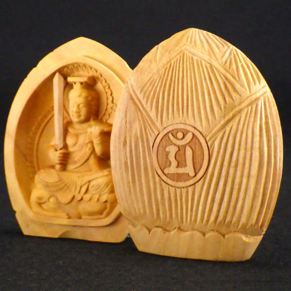 白檀香合仏　開運十二支御守本尊（卯（うさぎ・ウサギ・兎）　文殊菩薩）●金色巾着付