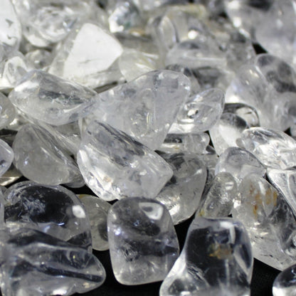 天然水晶　タンブル(大粒)（さざれ）（100g）