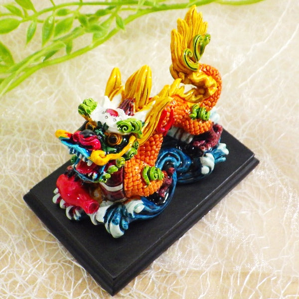 樹脂製ラッキーカラー「風水龍」（ミニ）（Eタイプ）