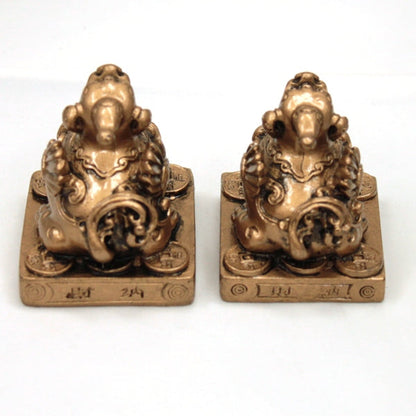 樹脂製 貔貅 ヒキュウ 一対【再入荷新商品】
