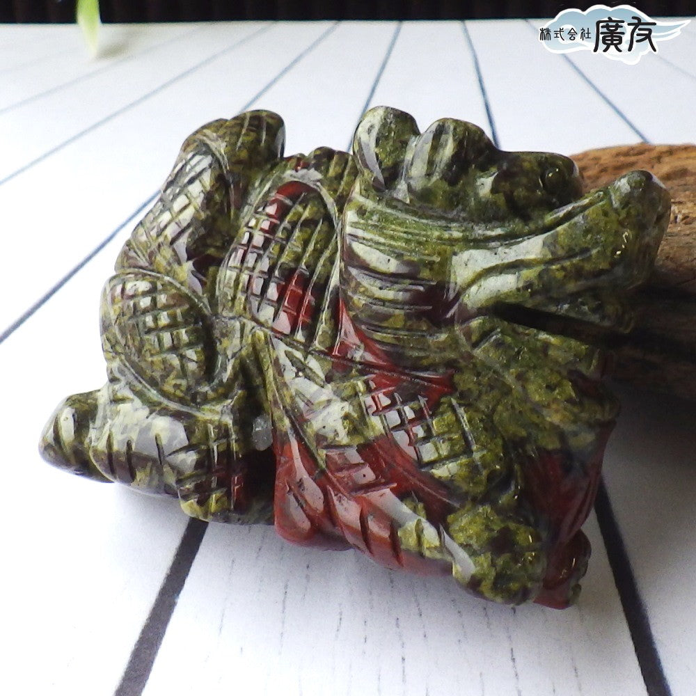 パワーストーン ドラゴンブラッドジャスパー 龍彫刻 – 株式会社廣友