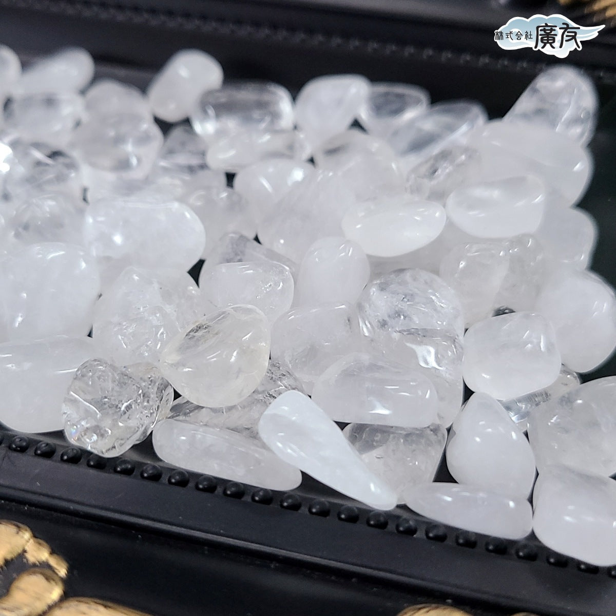 天然水晶　タンブル(中粒)（さざれ）（100g）