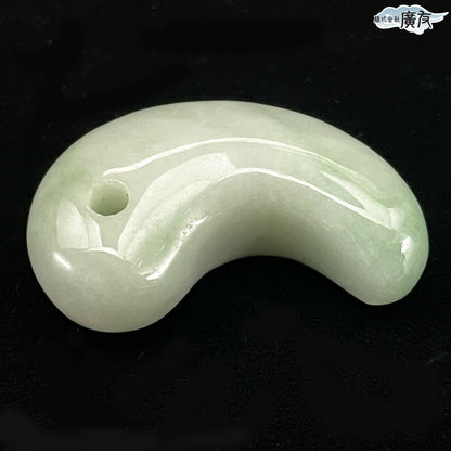 翡翠勾玉Aタイプ 現物販売【新商品】