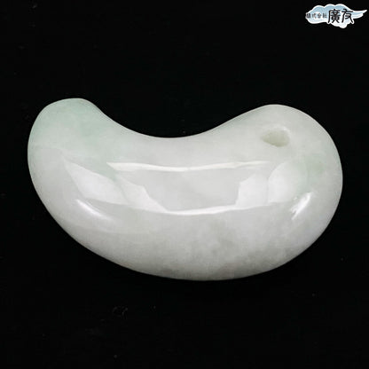 翡翠勾玉Aタイプ 現物販売【新商品】