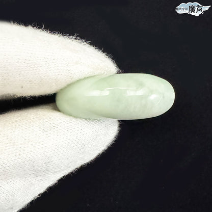 翡翠勾玉Aタイプ 現物販売【新商品】