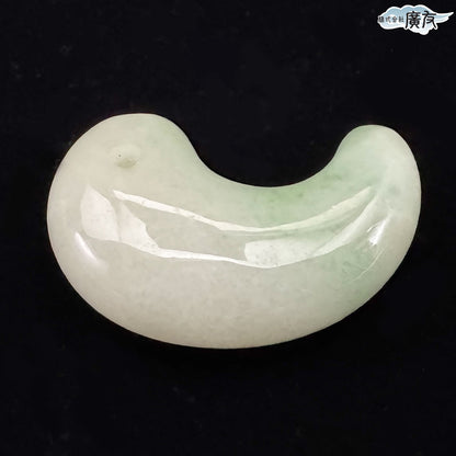 翡翠勾玉Fタイプ 現物販売【新商品】