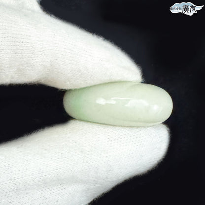 翡翠勾玉Fタイプ 現物販売【新商品】