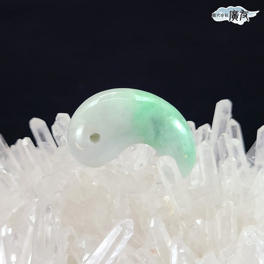 翡翠勾玉Hタイプ 現物販売【新商品】