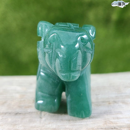 アベンチュリン 干支(寅)(とら・トラ・虎)