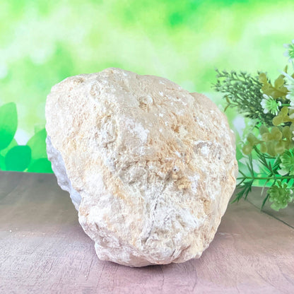 ホワイトアゲート （メノウ） 原石 ジオード2000g 現物販売【新商品】