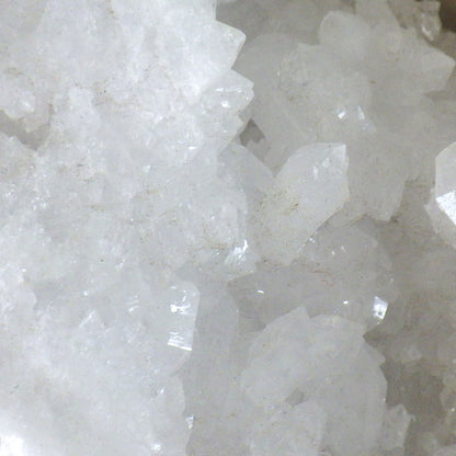 ホワイトアゲート （メノウ） 原石 ジオード2000g 現物販売【新商品】