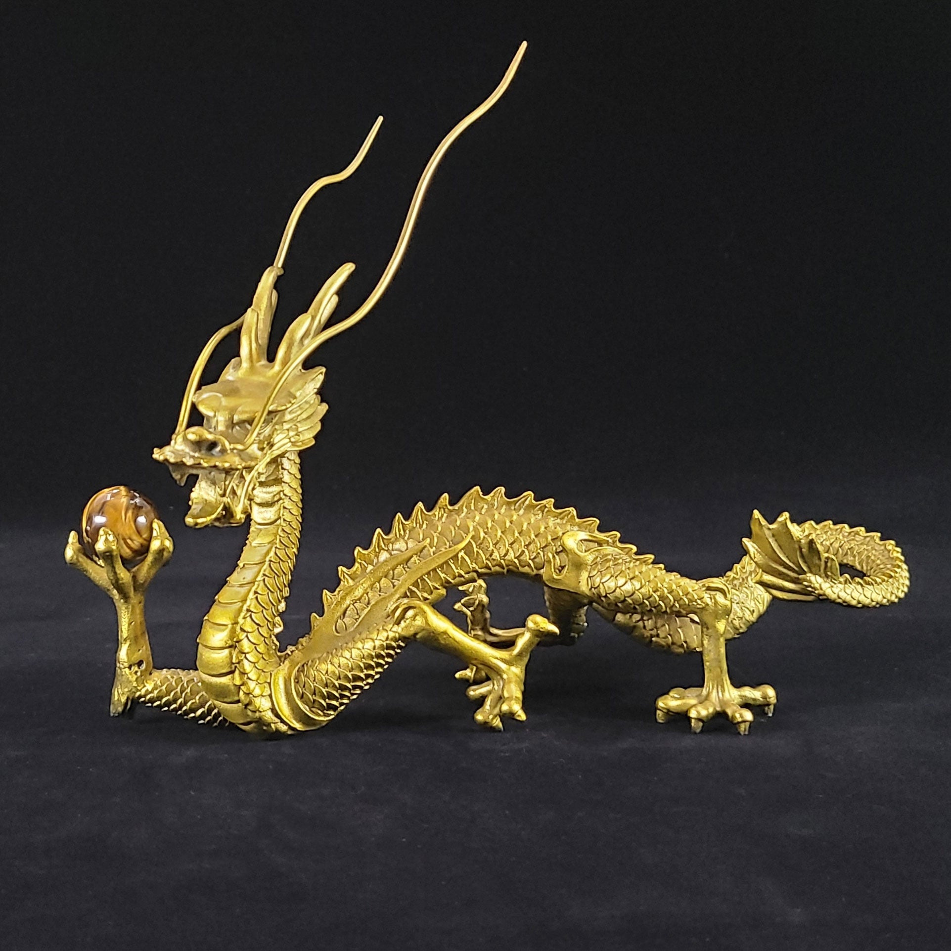 現代風水研究会 会長「安藤 成龍」先生 推薦状付き～ 「金運願い龍