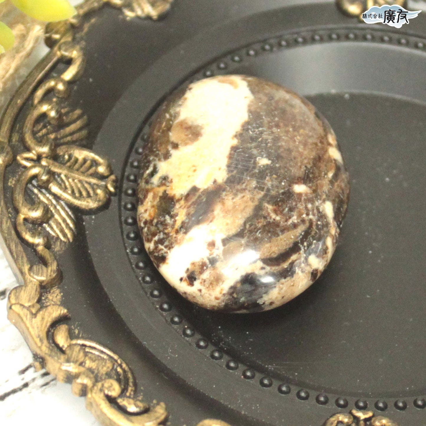 オパール42g 握り石 現品限り 白色巾着付き【新商品】