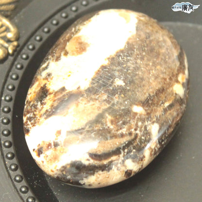 オパール42g 握り石 現品限り 白色巾着付き【新商品】