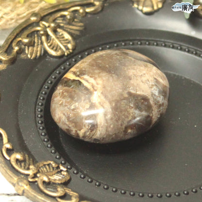 オパール52g 握り石 現品限り 白色巾着付き【新商品】