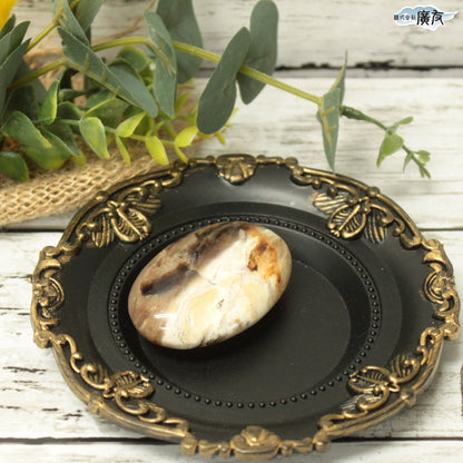 オパール55g 握り石 現品限り 白色巾着付き【新商品】