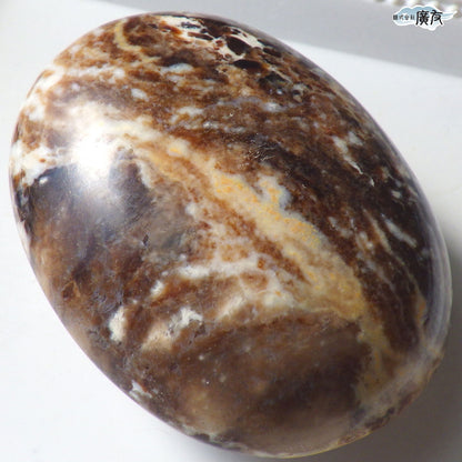 オパール65g 握り石 現品限り 白色巾着付き【新商品】