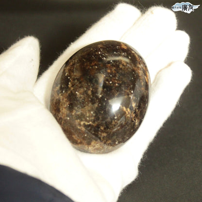 オパール97g 握り石 現品限り 白色巾着付き【新商品】