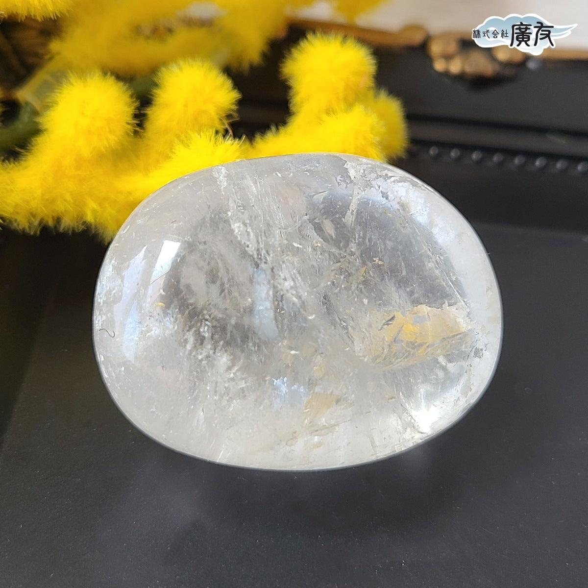 水晶握り石41g-1 現物販売 金色巾着付【新商品】