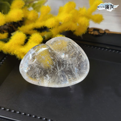水晶握り石42g 現物販売 金色巾着付【新商品】