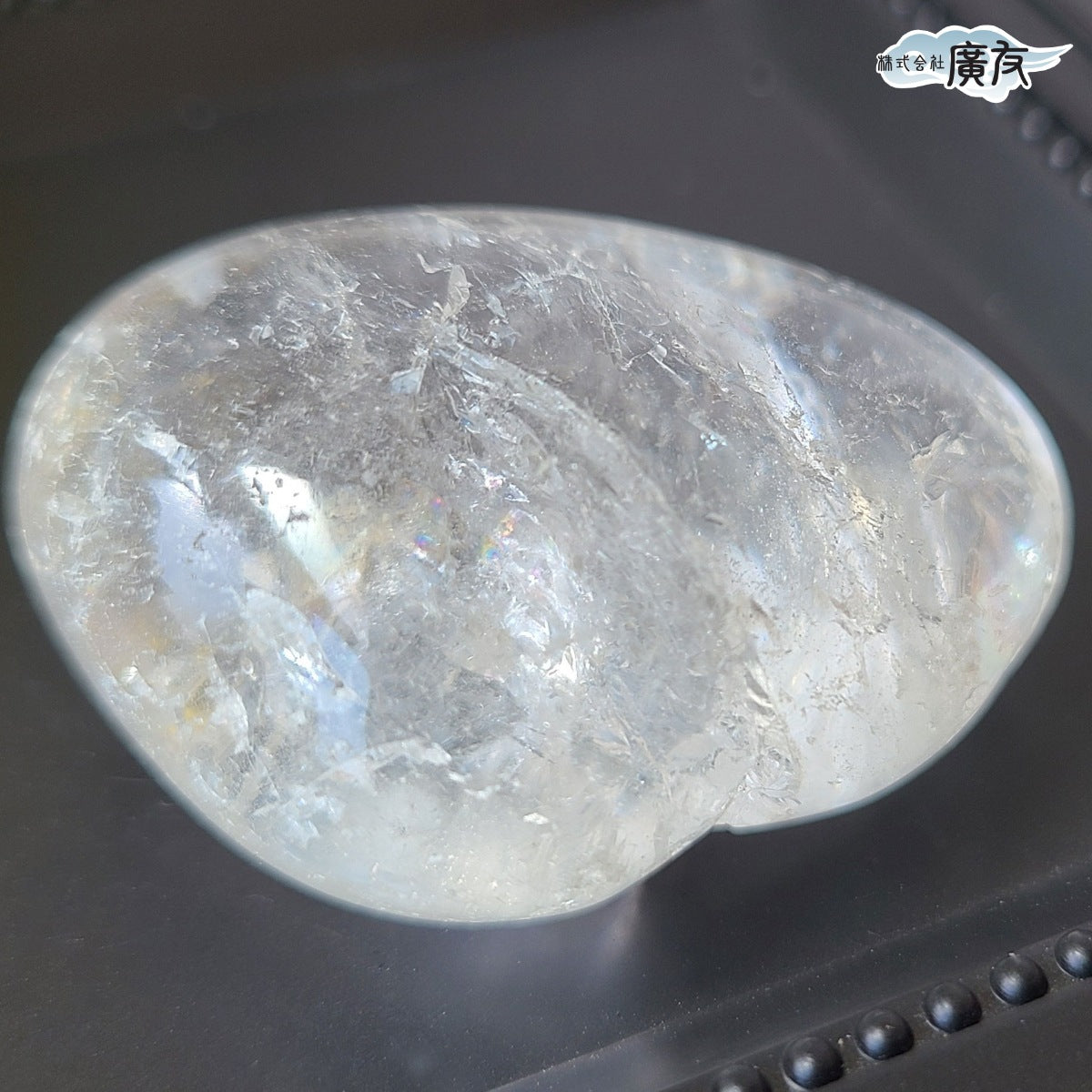水晶握り石42g 現物販売 金色巾着付【新商品】