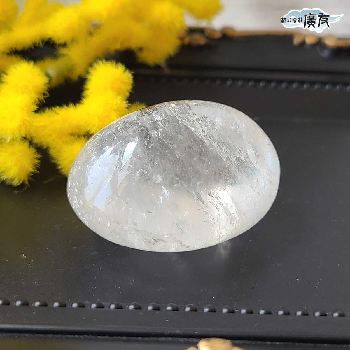 水晶握り石43g-2 現物販売 金色巾着付【新商品】