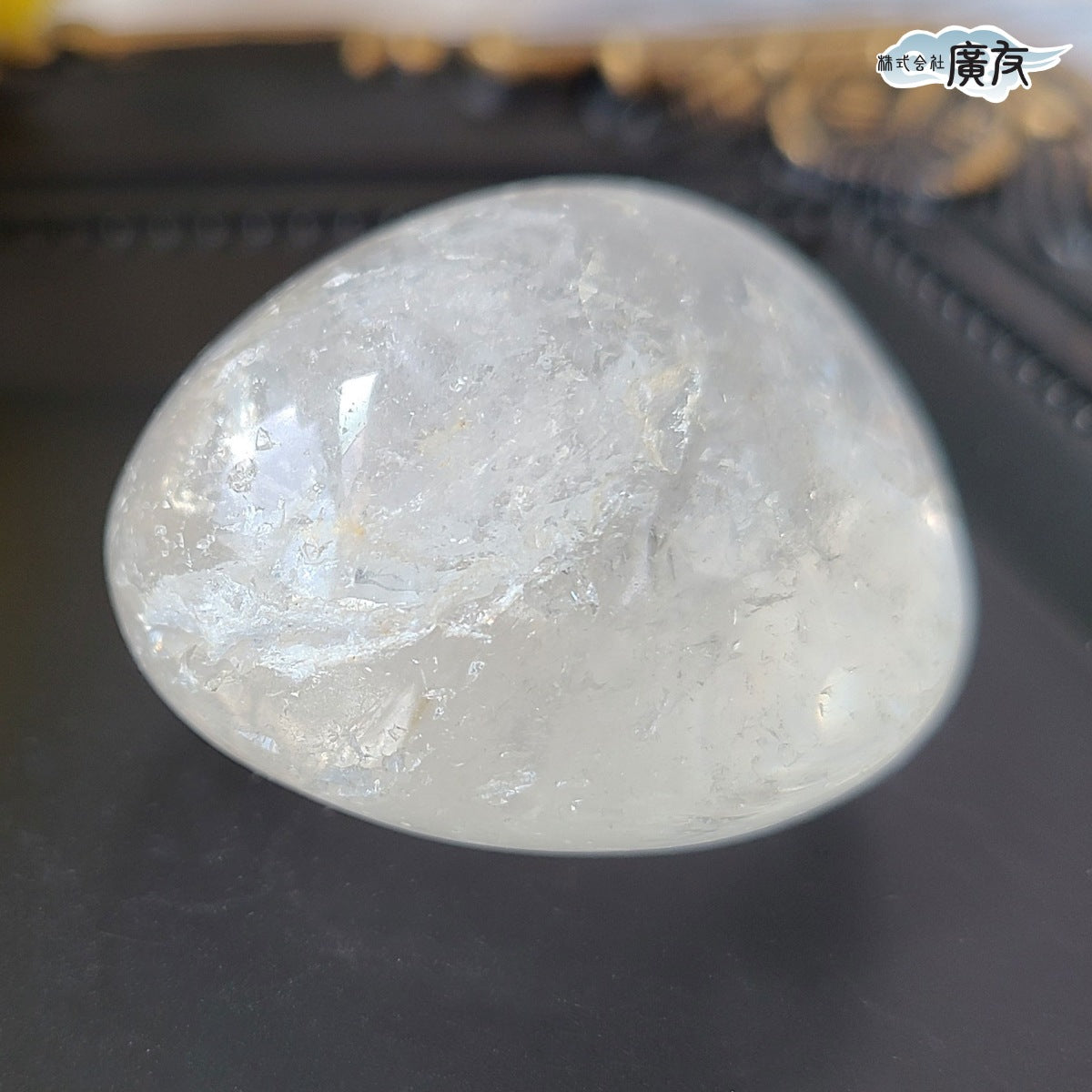 水晶握り石43g-2 現物販売 金色巾着付【新商品】