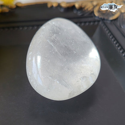 水晶握り石44g-1 現物販売 金色巾着付【新商品】