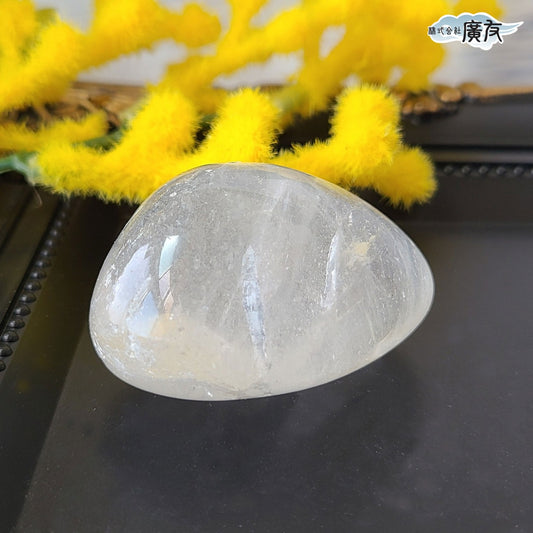 水晶握り石48g-1 現物販売 金色巾着付【新商品】
