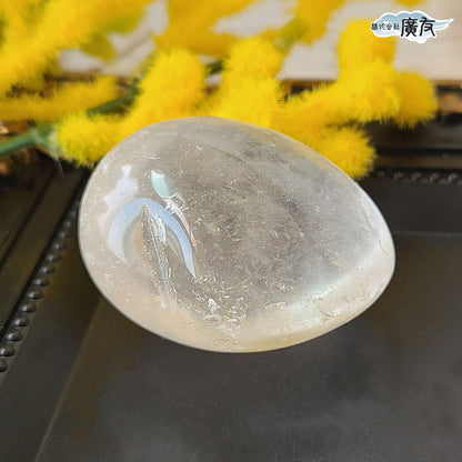 水晶握り石48g-4 現物販売 金色巾着付【新商品】