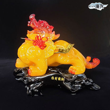 瑠璃 招財避邪 貔貅(ヒキュウ)(一対)(特大)(黄)中国結 五帝古銭付き【再入荷新商品】