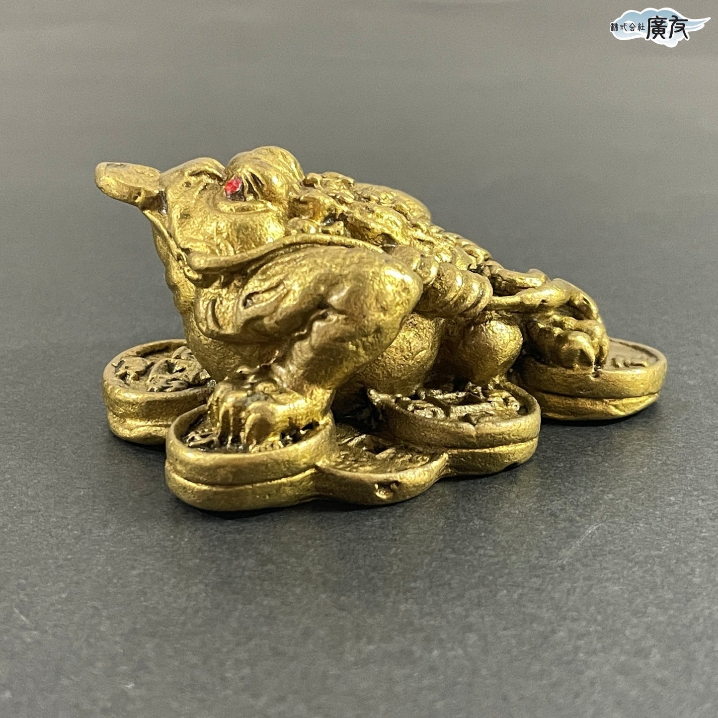 銅製(ミニ)三脚蛙●招財進宝敷物付