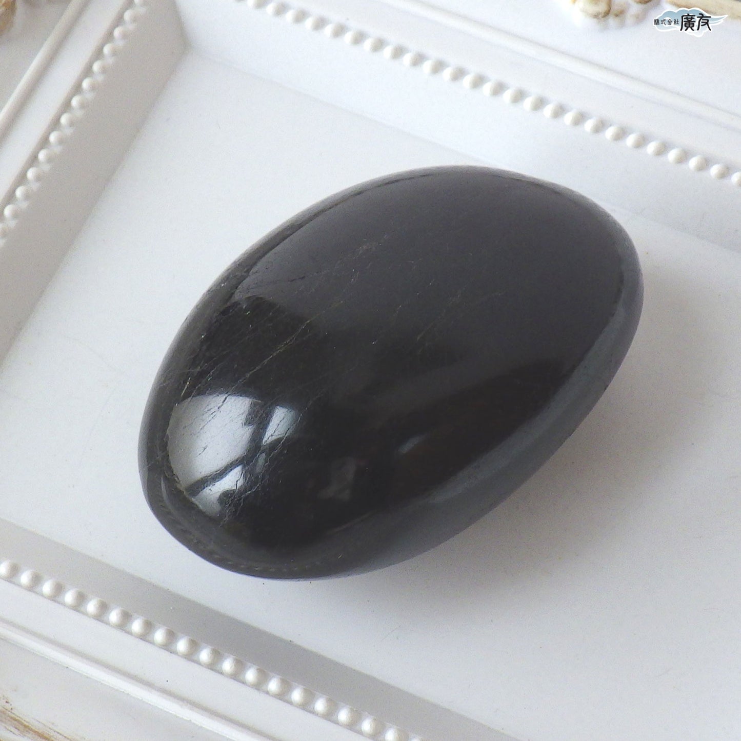 ブラックトルマリン150g 握り石 現品限り 白色巾着付き【新商品】