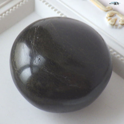 ブラックトルマリン195g 握り石 現品限り 白色巾着付き【新商品】